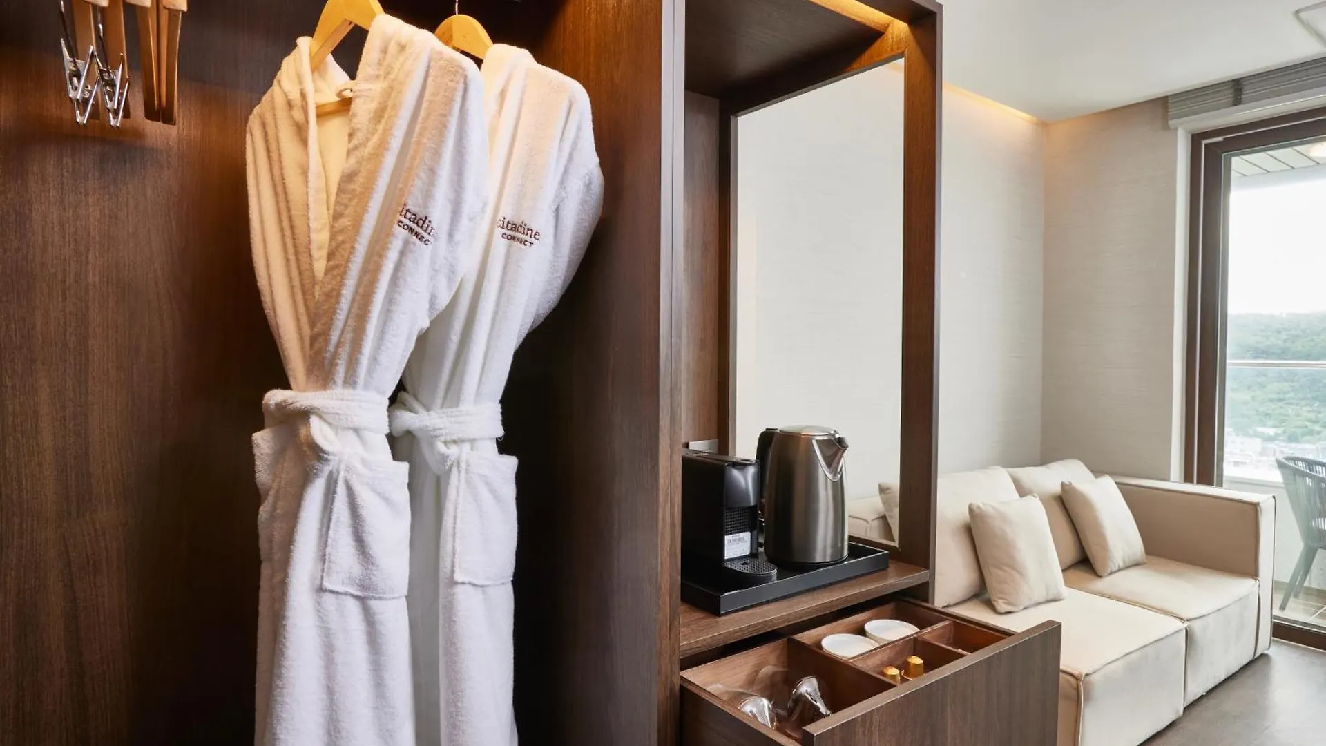 Hotel Citadines Connect Hari Busan