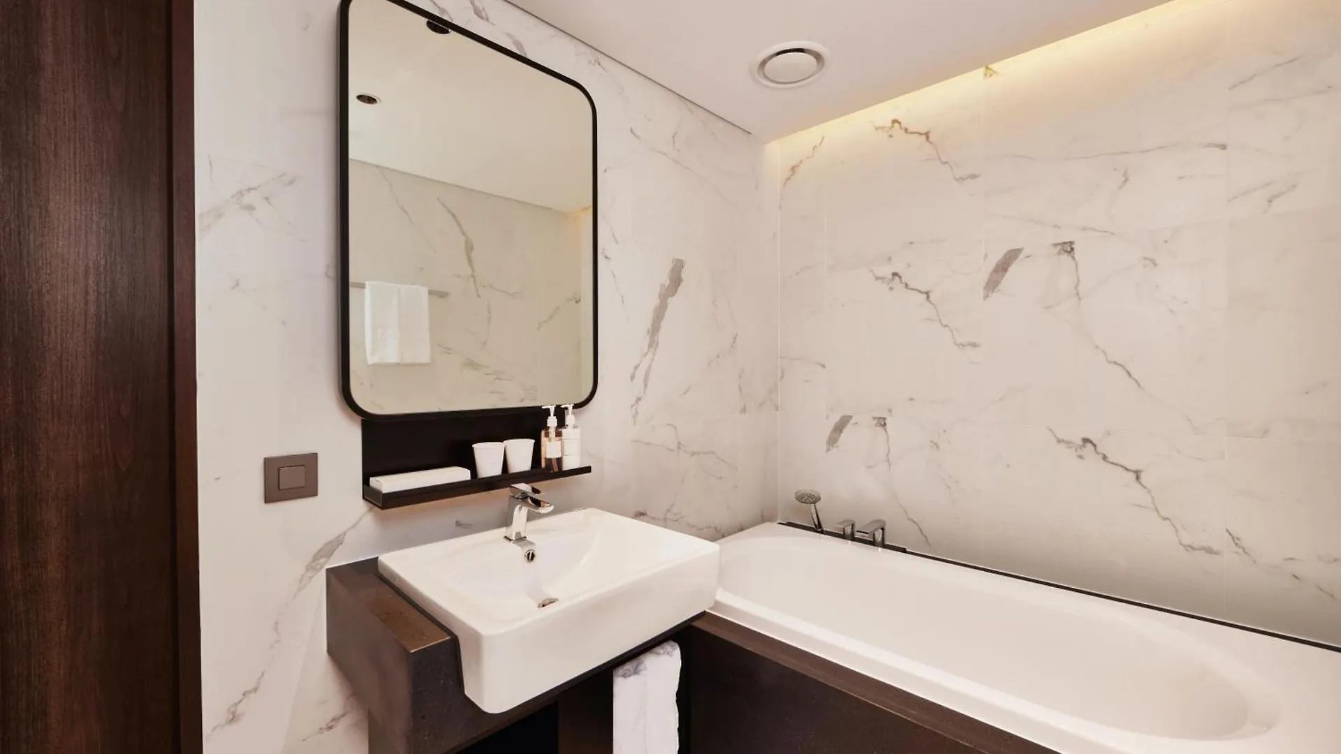 Citadines Connect Hari Busan Hotel